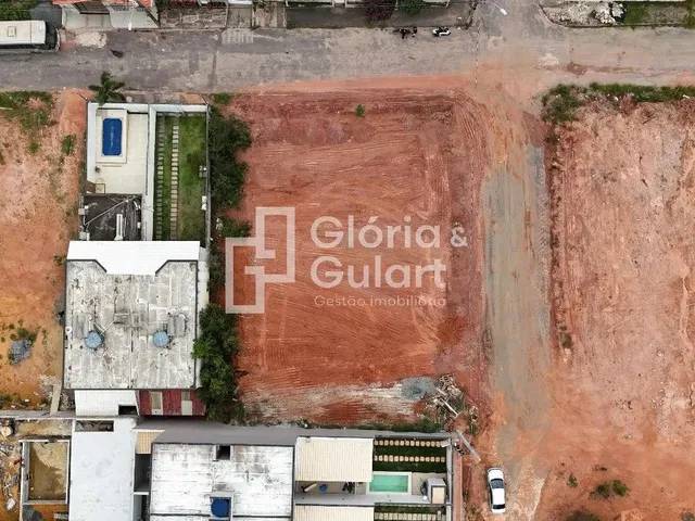 Imagem: Lote de 240M2 a Venda no Bairro Itapebussu