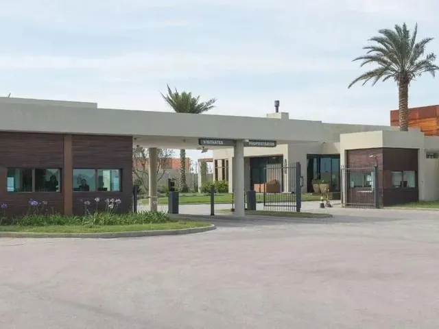 Imagem: Terreno À Venda no Cond. Veredas, Laranjal/Pelotas-Rs