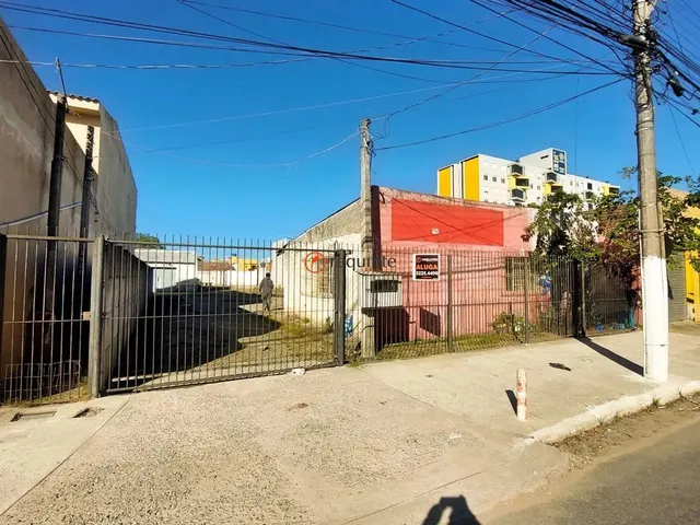 Imagem: O terreno possui 479m² de Área e está localizado em