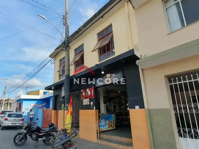 Imagem: Galpão em Avenida Marechal Floriano Peixoto