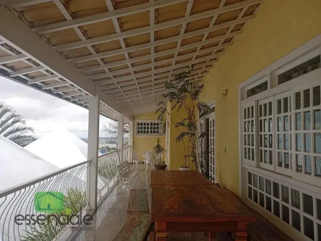 Imagem 1: Casa Comercial para Alugar com 4 Quartos e 3 Salas no Monte Castelo em Contagem/Mg