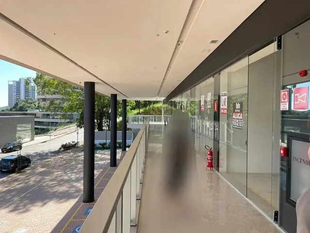 Imagem 2: Lolá Comercial Galpão / depósito com venda por R$1.350.000