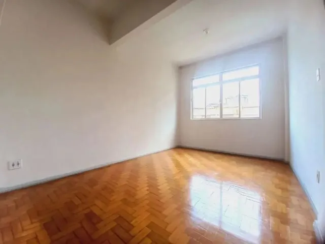 Imagem 9: Apartamento de Frente com Ótima Localização, Elevador e Total Comodidade no Dia a Dia
