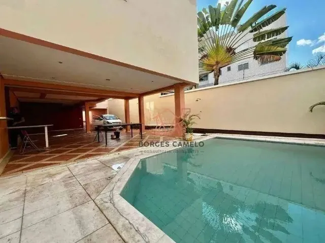 Imagem: Casa com 4 Quartos para Alugar, 420 M²