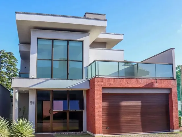 Imagem 2: Casa Duplex 4 Suítes Ao Lado do Shopping Eusébio!!!!