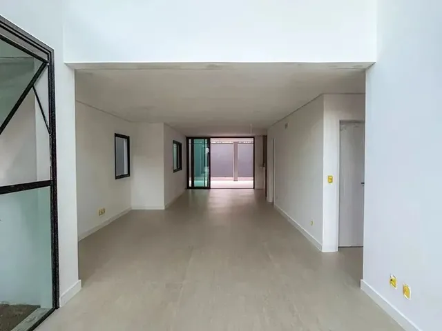Imagem 9: Casa Duplex 4 Suítes Ao Lado do Shopping Eusébio!!!!