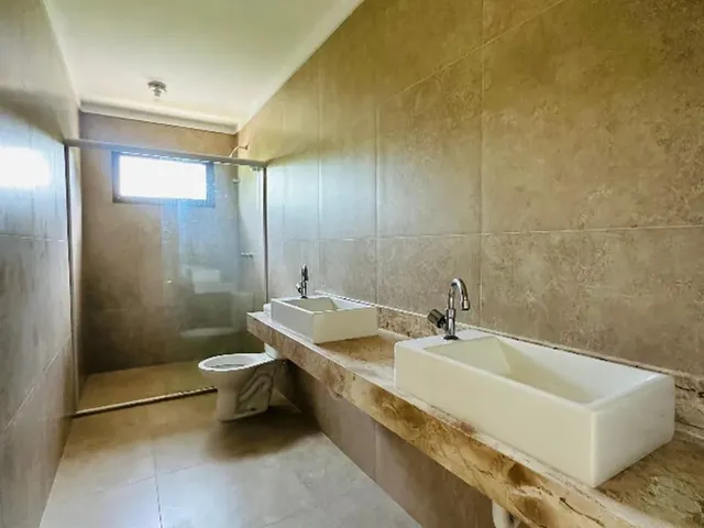 Imagem 15: Casa com Três Suítes - Condomínio Magna Acacia - 236M²