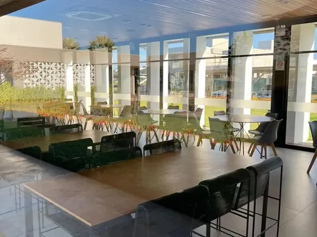 Imagem 13: Casa em Condomínio na Cidade Alpha-Terras 4 - de 144M² Sendo 3 Suítes \ Piscina Com
