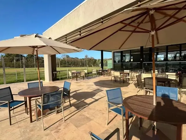 Imagem 10: Casa em Condomínio na Cidade Alpha-Terras 4 - de 144M² Sendo 3 Suítes \ Piscina Com