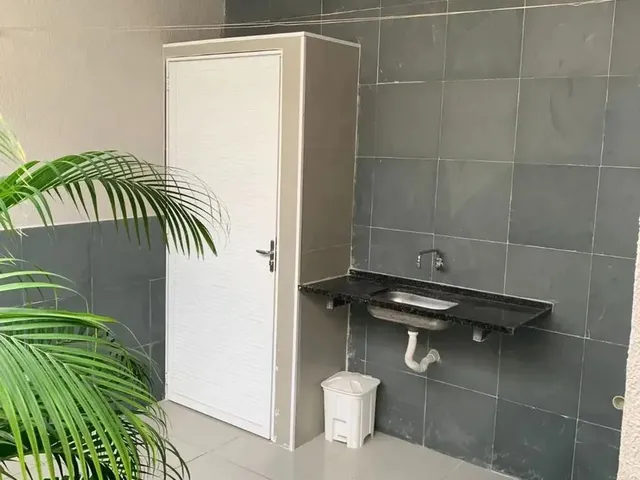 Imagem 5: Vendo Casa com 03 Quartos e Porteira Fechada no Eusébio!!!