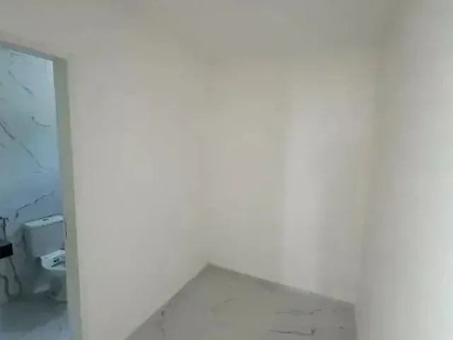 Imagem 4: Imóvel para Venda Possui 100 Metros Quadrados com 2 Quartos em Pajuçara - Maracanaú