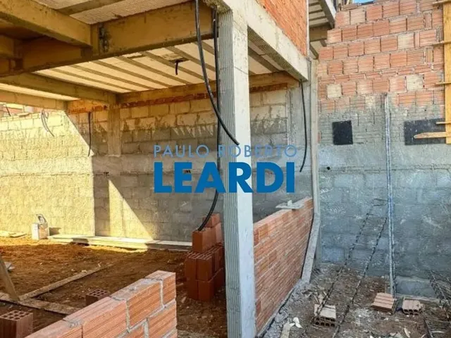 Imagem: Sobrado - Estância São José - Mg