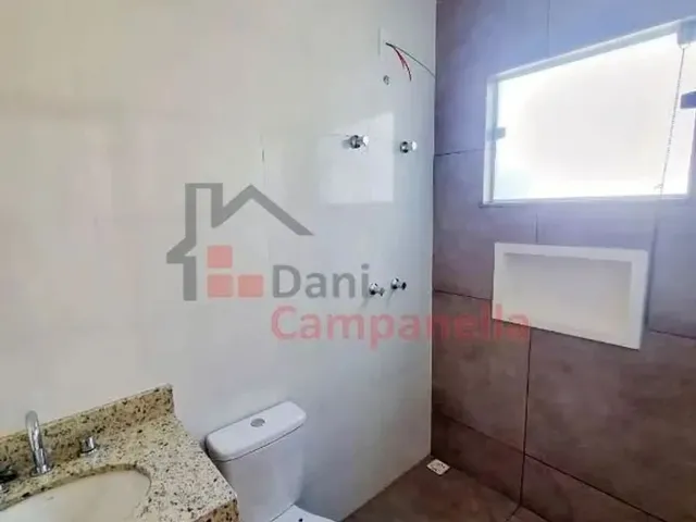 Imagem 5: Casa À Venda no Bairro Parque Real com 3 Dormitórios, Suíte, Garagem e Mais!
