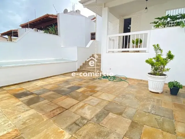 Imagem 2: Linda Casa a Venda, Bem Próxima Ao Centro