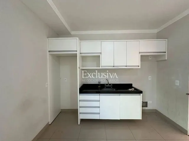 Imagem 7: Sobrado com 3 Dormitórios para Alugar, 201 M² - Condomínio Ouro Verde, Centro