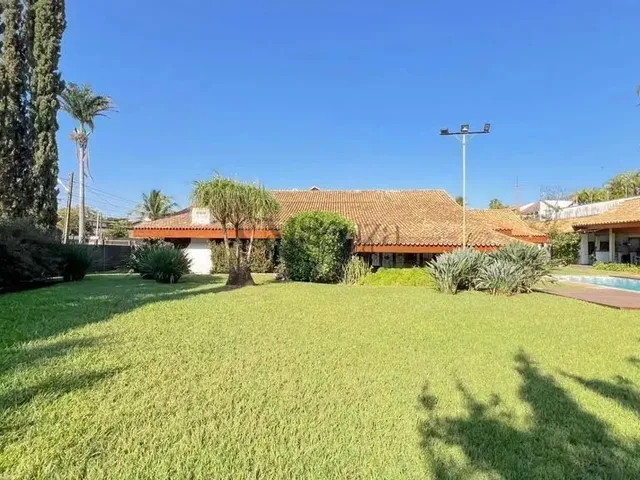 Imagem 11: Casa Residencial/Comercial para Alugar no Jd. Bela Suíça 4 Dormitórios (3 Suítes)