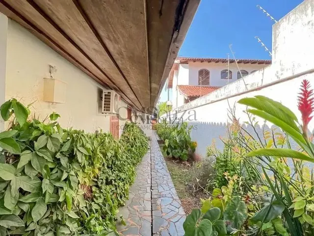 Imagem 2: Casa Residencial/Comercial para Alugar no Jd. Bela Suíça 4 Dormitórios (3 Suítes)
