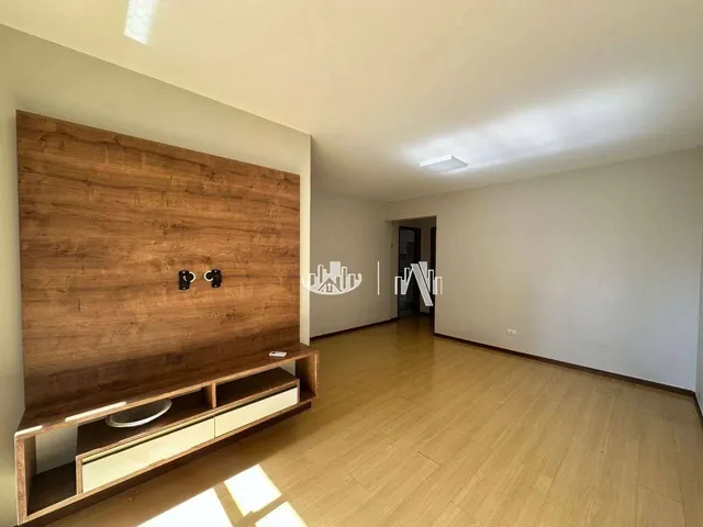 Imagem 12: Apartamento no Edif. Valter Pruner com 3 Quartos para Alugar, 75 M² por R$ 2.450/Mês