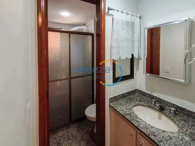 Imagem 6: Apartamento com 3 Quartos para Alugar por R$ 2100.00, 90.48 M2 - Centro - Londrina/Pr