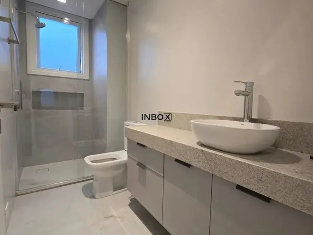 Imagem 11: Inbox Cia Imobiliária Aluga- Apartamento de Três Quartos no Centro
