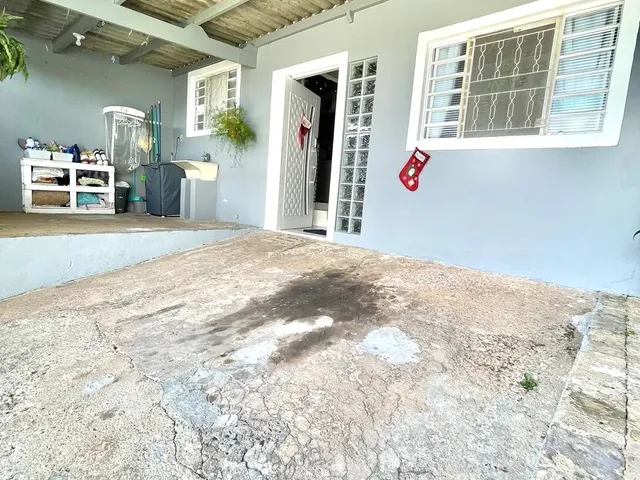 Imagem: Casa Escriturada À Venda - Terreno 250