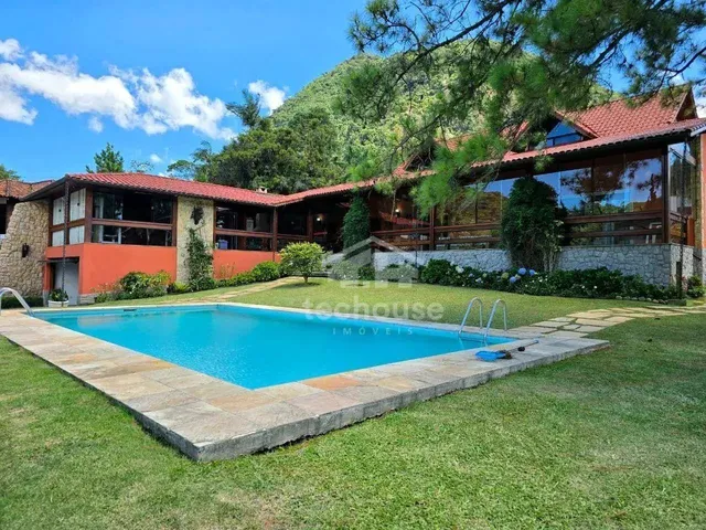 Imagem 6: Casa no Lago do Comary, 4 Dormitórios, Lazer Próprio com Academia, Vista Deslumbrante