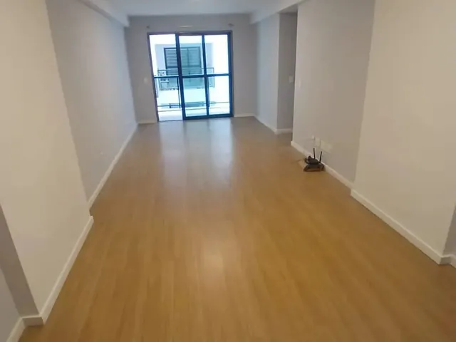 Imagem: Excelente Apartamento - 02 Quartos Sendo