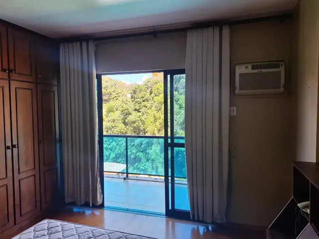 Imagem 13: Várzea - Sala Ampla - 3 Quartos (Sendo 1 Suíte) - Varanda - Frente Rua - 2 Vaga Carro