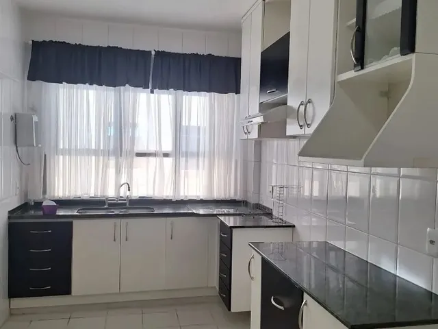 Imagem 15: Várzea - Sala Ampla - 3 Quartos (Sendo 1 Suíte) - Varanda - Frente Rua - 2 Vaga Carro