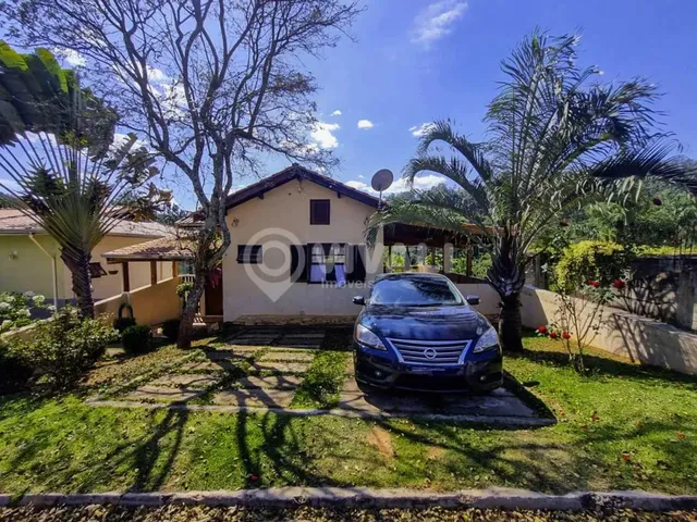 Imagem: Casa em Condomínio - / Residencial / Condomínio