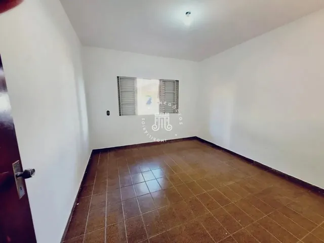 Imagem: Casa a Venda no Centro de Jarinu - Sp