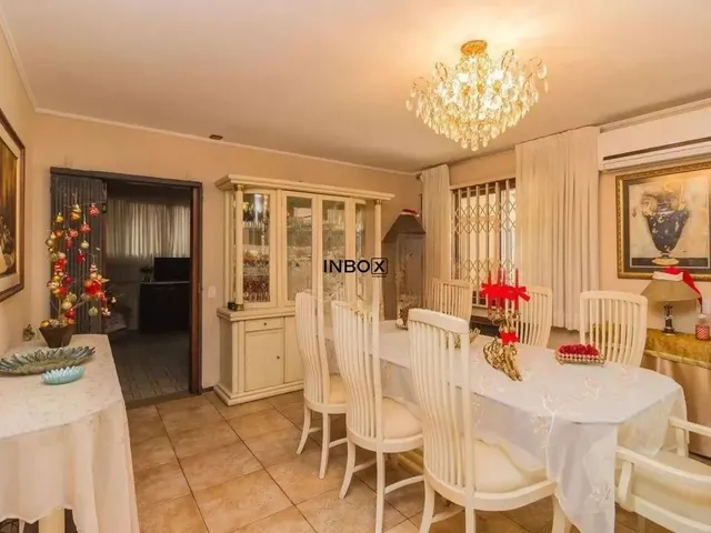 Imagem 15: Ampla Casa com 3 Dormitórios e Suíte e 2 Vagas