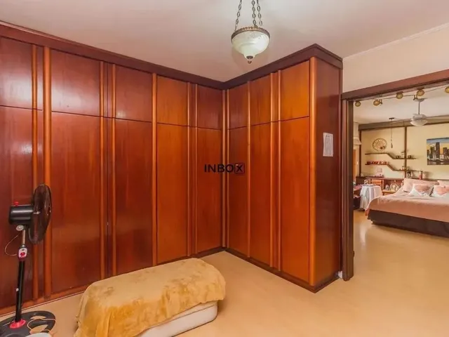 Imagem 3: Ampla Casa com 3 Dormitórios e Suíte e 2 Vagas