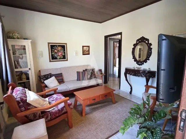 Imagem 3: Casa Plana com 1 Suíte e 2 Quartos À Venda no Bairro Vila Nova em Joinville-Sc Por