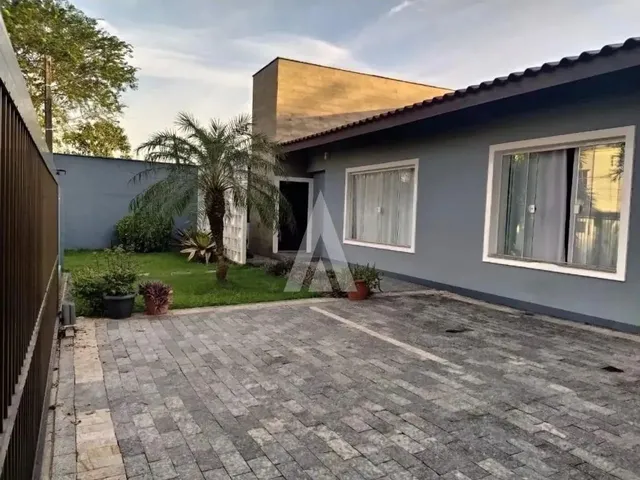 Imagem: Casa com 1 Suíte e 2 Quartos À Venda no
