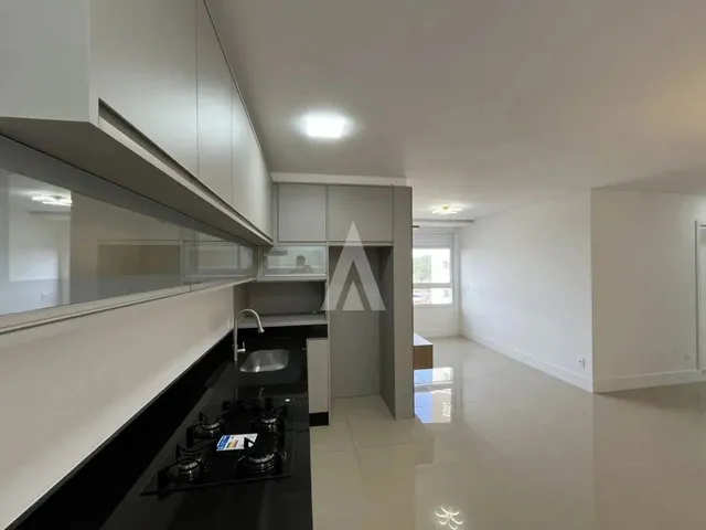 Imagem 2: Apartamento com 1 Suíte e 2 Quartos À Venda no Bairro Glória em Joinville-Sc De