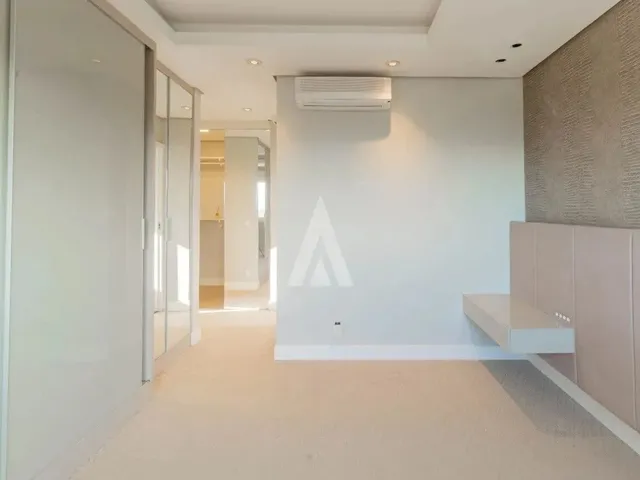 Imagem 6: Cobertura Duplex com 2 Suíte(S) Mais 2 Quarto(S) À Venda no Bairro Centro em Joinville