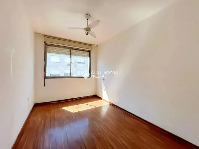 Imagem: Apartamento de 2 Quartos no Bairro Sarandi