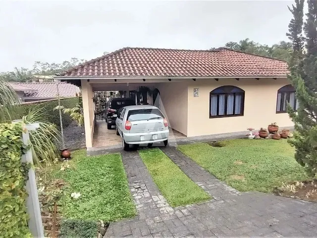 Imagem: Casa com 4 Quarto(S) À Venda no Bairro