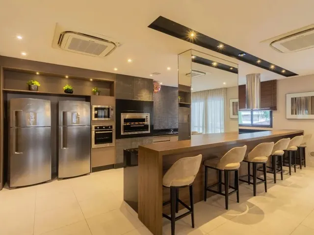 Imagem 6: Apartamento com 2 Suítes À Venda no Bairro Centro em Joinville-Sc por R$850.000,00