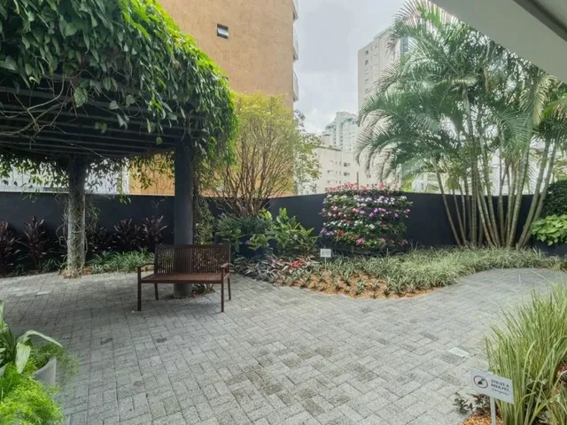 Imagem 4: Apartamento com 2 Suítes À Venda no Bairro Centro em Joinville-Sc por R$850.000,00