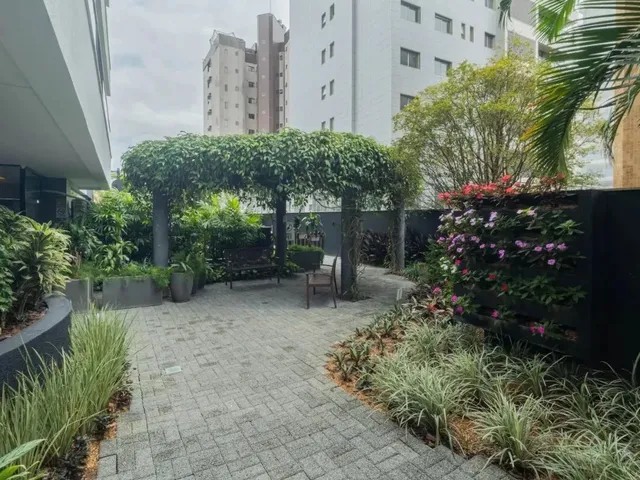 Imagem 13: Apartamento com 2 Suítes À Venda no Bairro Centro em Joinville-Sc por R$850.000,00