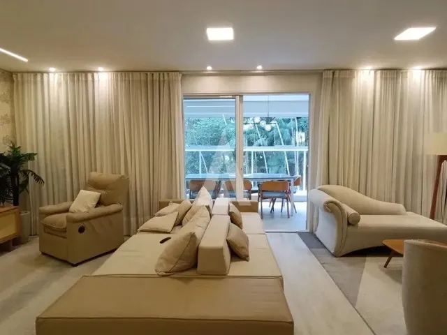 Imagem: Apartamento com 3 Suítes e 1 Quarto À
