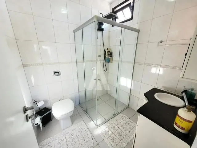 Imagem 11: Sobrado com 1 Suíte(S) Mais 2 Quarto(S) À Venda no Bairro Jardim Sofia em Joinville, De