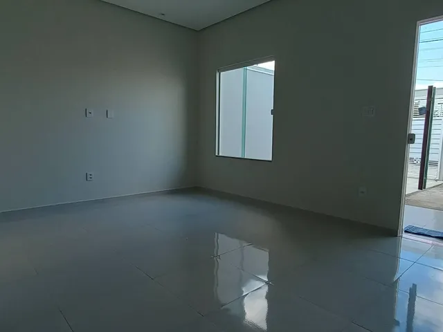 Imagem: Casa residencial para Venda em rua pública