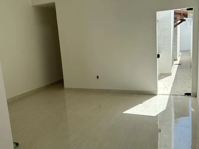 Imagem: Casa residencial para Venda em rua pública