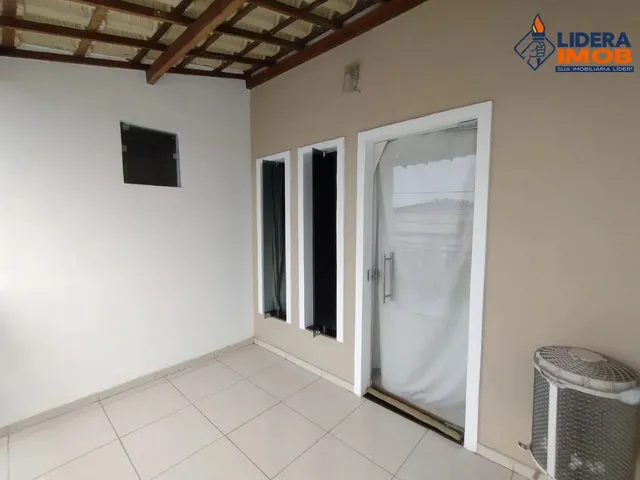 Imagem 5: Casa residencial para Venda em Rua Publica, Mangabeira, Feira de Santana, 3 quartos sendo