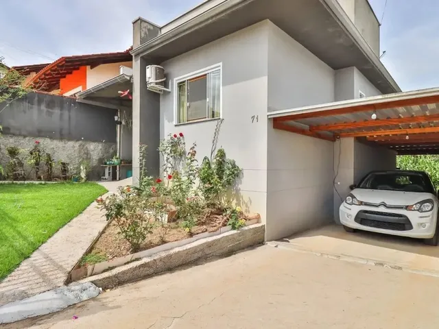 Imagem: Casa Moderna em Timbó Espaço, Conforto