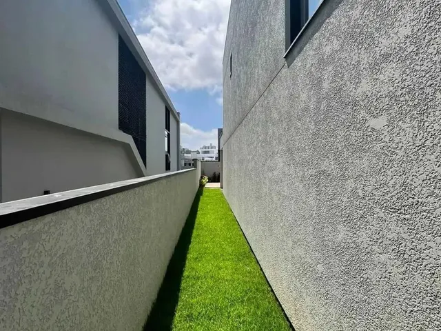 Imagem 13: Casa de Alto Padrão com 4 Dormitórios Sendo 3 Suítes e 4 Vagas de Garagem Em