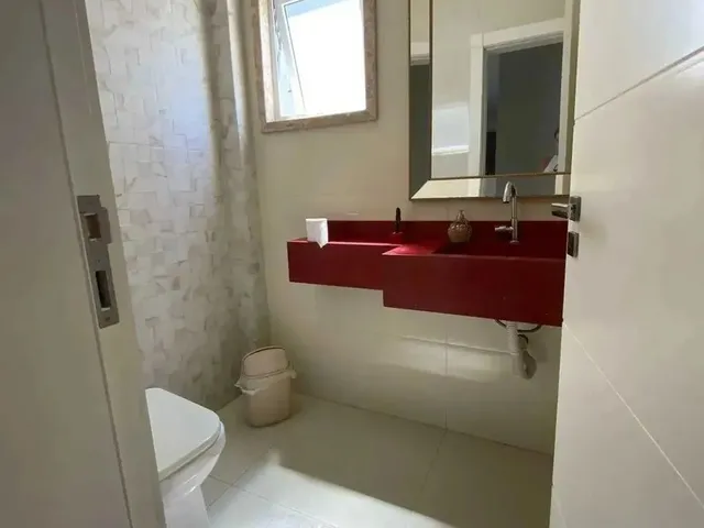 Imagem 13: Casa Mobiliada no Condomínio Caledônia com 4 Dormitórios Sendo 3 Suítes e 4 Vagas Em